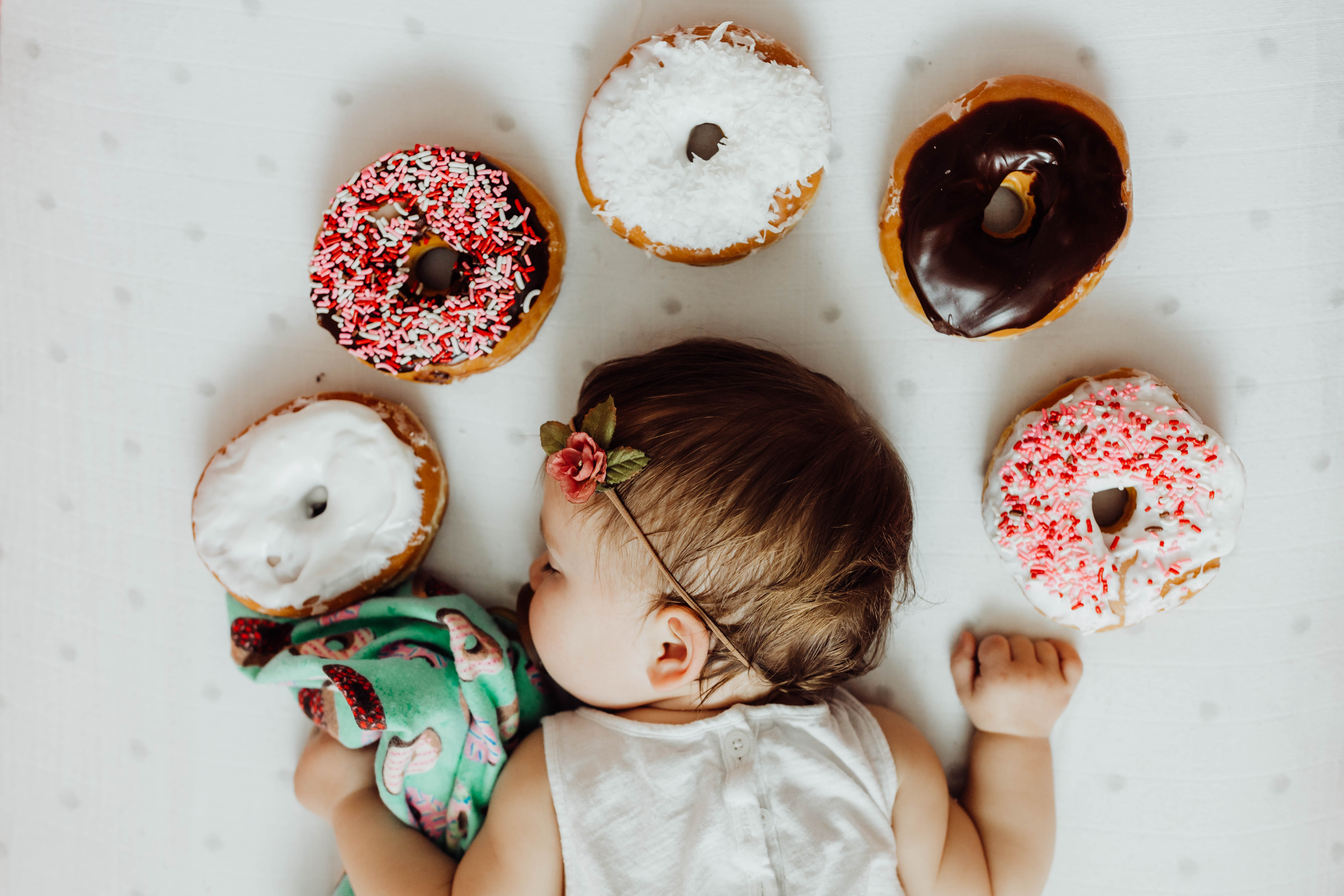 donut-daze-with-liv-and-co